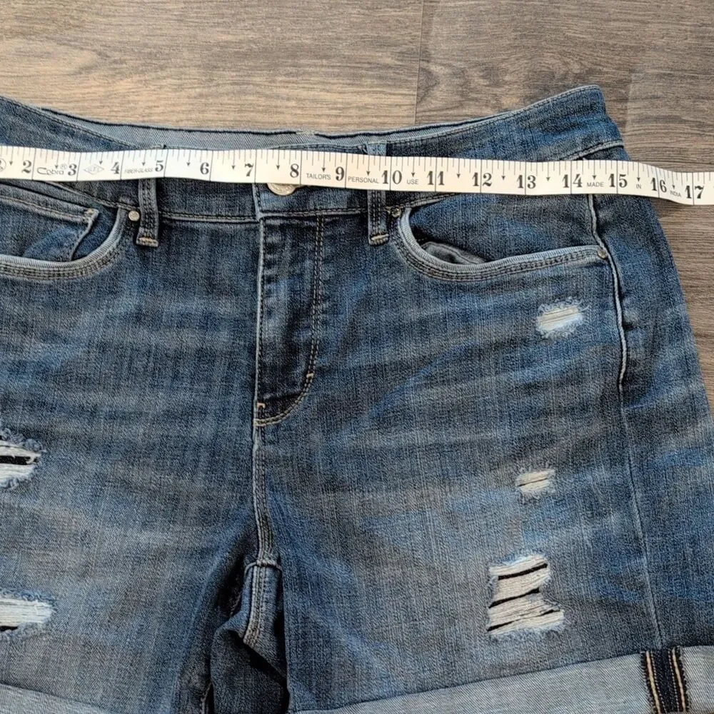White House Black Market Distressed Denim Shorts Blue Women's Size 6 5" - Picture 4 of 8